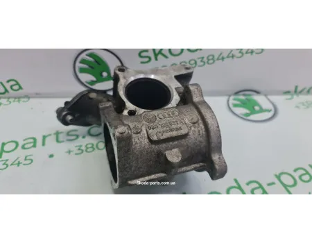 Кронштейн кріплення клапана ЕГР Skoda Octavia A5 1.9TDI 03G129637A Кронштейн кріплення клапана ЕГР Skoda Octavia A5 1.9TDI 03G129637A