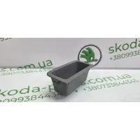 Ніша в центральну консоль заглушка підлокітника Skoda Octavia Tour Ніша в центральну консоль заглушка підлокітника Skoda Octavia Tour