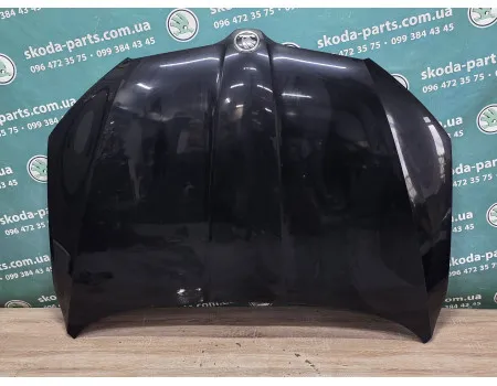 Капот Skoda Octavia A7 до рестайл 5E0823031a колір чорний 1z1z/9910 Капот Skoda Octavia A7 до рестайл 5E0823031a колір чорний 1z1z/9910
