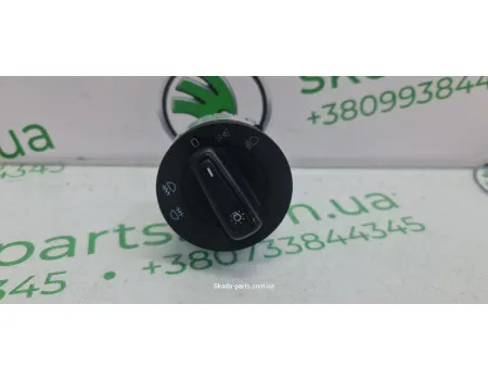 Перемикач світла фар Skoda Octavia A7 5E0941431F Перемикач світла фар Skoda Octavia A7 5E0941431F