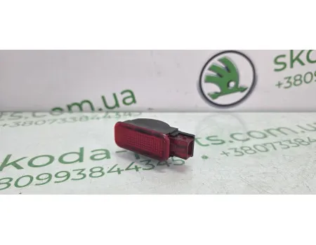 Плафон підсвітки дверей Skoda Fabia 6Y0947411 VAG (6Y0947411) Плафон підсвітки дверей Skoda Fabia 6Y0947411 VAG (6Y0947411)