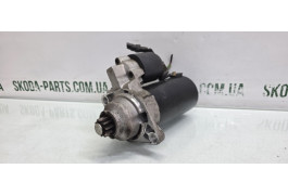Стартер Skoda Octavia Tour 2.0 бензин VAG (02A911024AB)