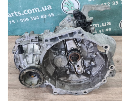 Коробка передач 5 ступка механічна 1.2TDI Skoda Fabia II New 02R301107B VAG (02R301107B)