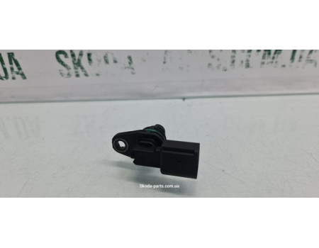 Датчик розпредвалу 1.2tsi Skoda Octavia A5 VAG (030907601E)