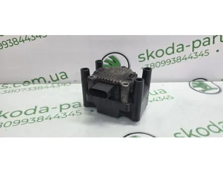 Котушка запалювання Skoda Octavia Tour 1.6 бензин VAG (032905106) Котушка запалювання Skoda Octavia Tour 1.6 бензин VAG (032905106)