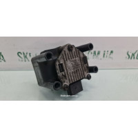 Котушка запалення Skoda Octavia A5 VAG (032905106B)