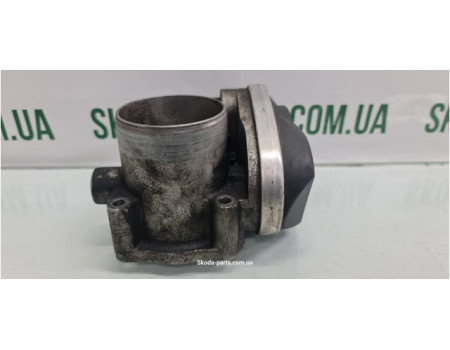 Дросельна заслінка 1.6 75kw Volkswagen Golf 4 VAG (036133062M)