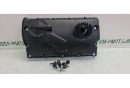 Кришка клапанів 1.9tdi Skoda Octavia A5 VAG (038103469AL)