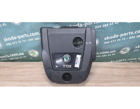 Кришка двигуна декоративна Skoda Octavia Tour 1.9 TDI VAG (038103925AA)