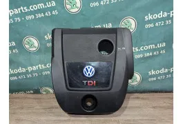 Декоративна Кришка двигуна Volkswagen Bora 1.9 TDI VAG (038103925AJ)