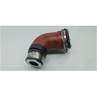 Патрубок інтеркулера Skoda Octavia A5 038131111A VAG (038131111A)