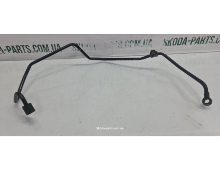 Трубка подачі масла до турбіни 1.9tdi Skoda Octavia Tour VAG (038145771AH)