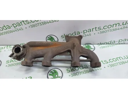 Колектор випускний Skoda Octavia Tour 1.9 Sdi 038253033C VAG (038253033C)