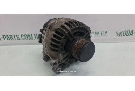 Генератор 1.9tdi 120А Volkswagen Golf 5 VAG (038903024F)