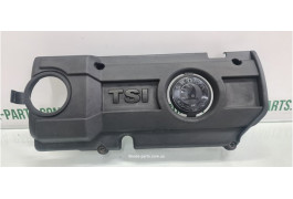 Кришка двигуна 1.4tsi Skoda Octavia A5 03C103925AA вживана VAG (03C103925AA)
