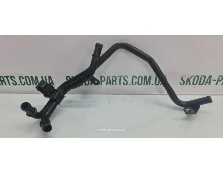 Трубка системи охолодження двигуна 1.4tsi Skoda Octavia A5 вживана VAG (03C121070L)