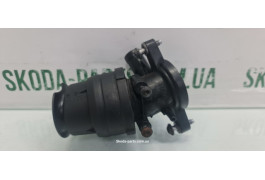 Патрубок турбіни вихлопних газів 1.4tsi Skoda Octavia A5 03C129656C вживаний VAG (03C129656C)