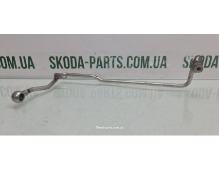 Трубка подачі масла до турбіни 1.4tsi Skoda Octavia A5 03C145140K вживана VAG (03C145140K)