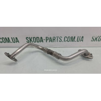 Трубка подачі масла до турбіни 1.4tsi Skoda Octavia A5 03C145735F вживана VAG (03C145735F)