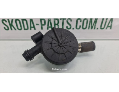 Клапан вентиляції картерних газів Skoda Fabia New 03D103765F вживаний VAG (03D103765F)