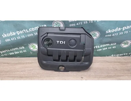 Декоративна кришка двигуна Skoda Octavia a5 1.9 BLS VAG (03G103907)