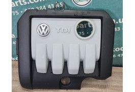 Кришка двигуна декоративна 1.9TDI Volkswagen Golf 5 вживана 03G103925BR VAG (03G103925BR)