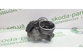 Дросільна заслінка в зборі Skoda Octavia A5 1.9 BLS 03g128063q VAG (03G128063Q)