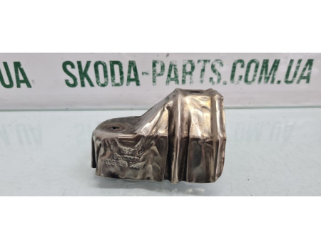 Теплозахист турбіни  Skoda Octavia A5 03G129969A вживаний VAG (03G129969A)