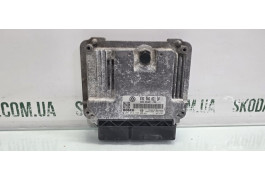 Модуль (блок) керування (ЕБУ) двигуном VOLKSWAGEN PASSAT B5 VAG (03G906021DP)