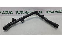 Патрубок системи охолодження двигуна 2.0tdi Skoda Superb 2 VAG (03L121065AJ)