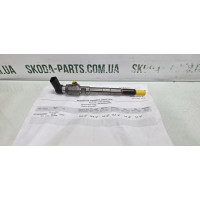 Форсунка паливна Skoda Octavia A5 1.6 TDI 03L130277B VAG (03L130277B)
