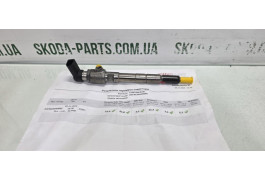 Форсунка паливна Skoda Octavia A5 1.6 TDI 03L130277B VAG (03L130277B)