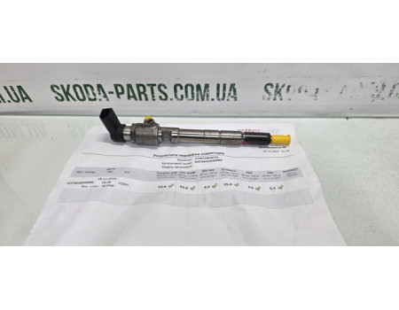 Форсунка паливна Skoda Octavia A5 1.6 TDI 03L130277B VAG (03L130277B)