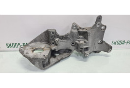 Кронштейн генератора Skoda Fabia New 1.2TDI 03L903143K VAG (03L903143K)