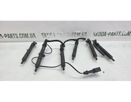 Форсунка вприску палива комплект 6шт Skoda Superb  2.5 TDI VAG (0432133783)