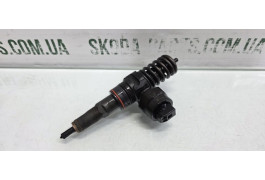 Форсунка вприску палива насос-форсунка Volkswagen 1.2 TDI VAG (045130073P)