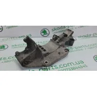 Кронштейн генератора 1.9tdi Skoda Octavia Tour VAG (045903143C)