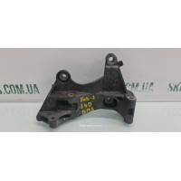 Кронштейн кріплення генератора та компресора кондиціонера 1.4tdi BMS Skoda Fabia New VAG (045903143D)