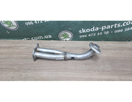 Прийомна труба Skoda Felicia 1.3 бензин POLMOSTROW (047253091E)