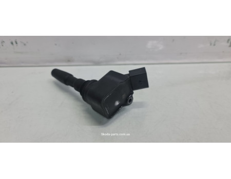 Котушка запалення 1.4tsi Skoda Octavia A7 04E905110K VAG (04E905110K)