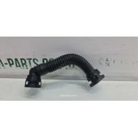 Патрубок вентиляції картерних газів 1.6tdi Skoda Octavia A7 VAG (04L103493)