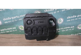 Декоративна кришка двигуна Skoda Octavia A7 1.6TDI VAG (04L103925C)