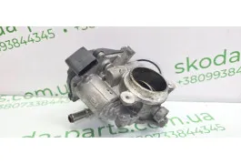 Дросільна заслінка в зборі Skoda Octavia A7 VAG (04L128063T)