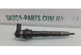 Форсунка паливна 1.6tdi Skoda Octavia A7 04L130277G VAG (04L130277G)