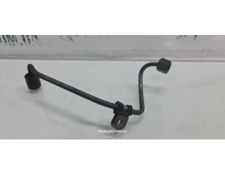Трубка подачі палива від ТНВД до паливної рампи 1.6tdi Skoda Octavia A7 VAG (04L130321)