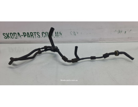 Трубки вакуумні 1.6tdi Skoda Octavia A7 04L131051C VAG (04L131051C)