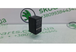 Реле свічок розжарювання 511 Skoda Octavia A7 04L907282 VAG (04L907282)