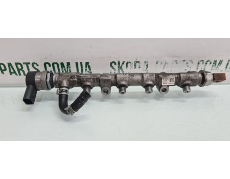 Паливна магістраль з датчиками Skoda Fabia New 1.2 TDI вживана VAG (057130764ABF)