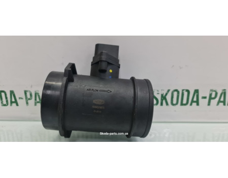 Розходомір повітря Skoda Superb 2.5 TDI VAG (059906461B)