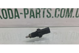 Датчик температури палива Volkswagen Passat B7 вживаний VAG (059919523A)